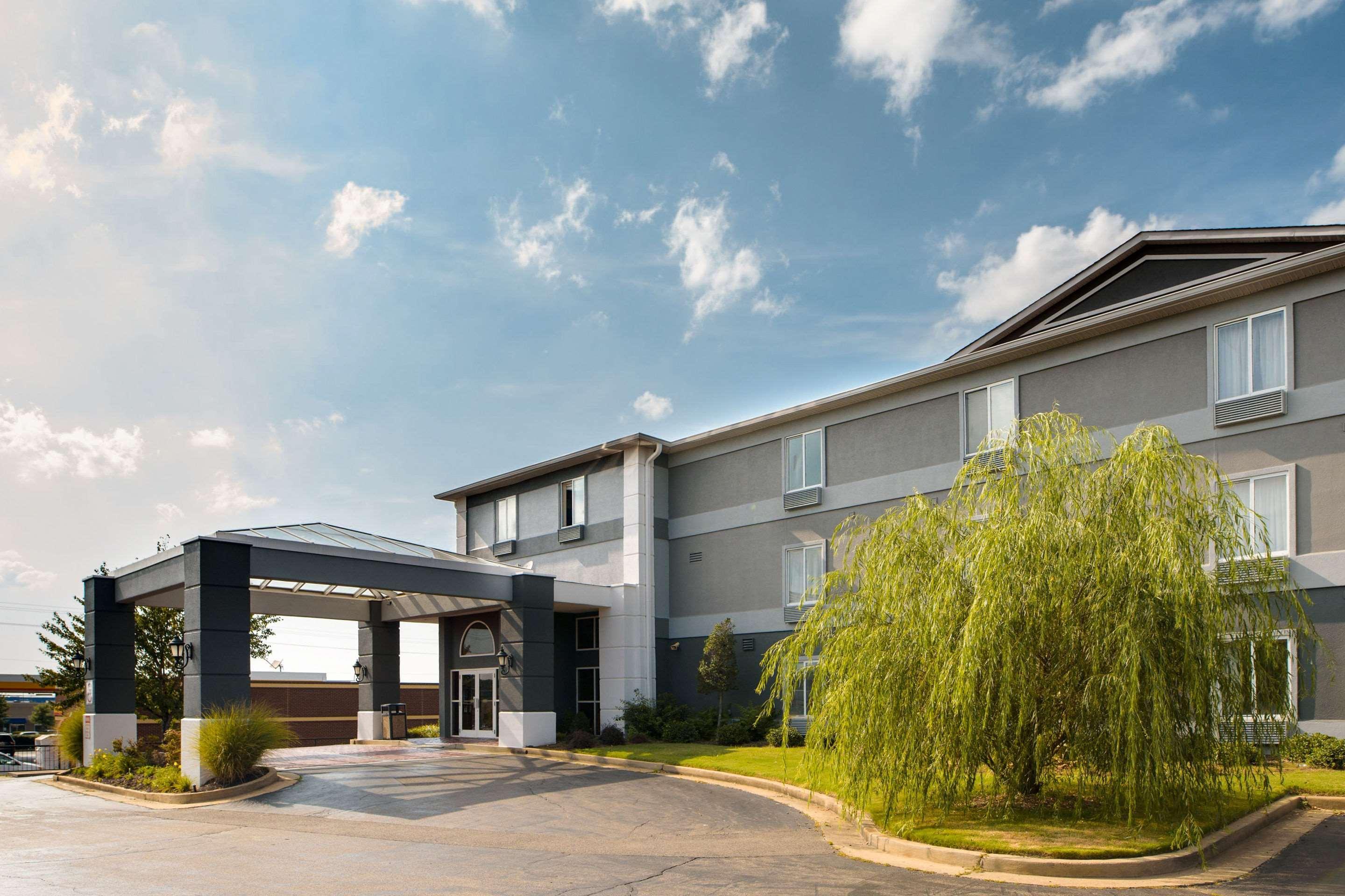 Quality Suites Memphis/ Wolfchase Galleria Exteriör bild