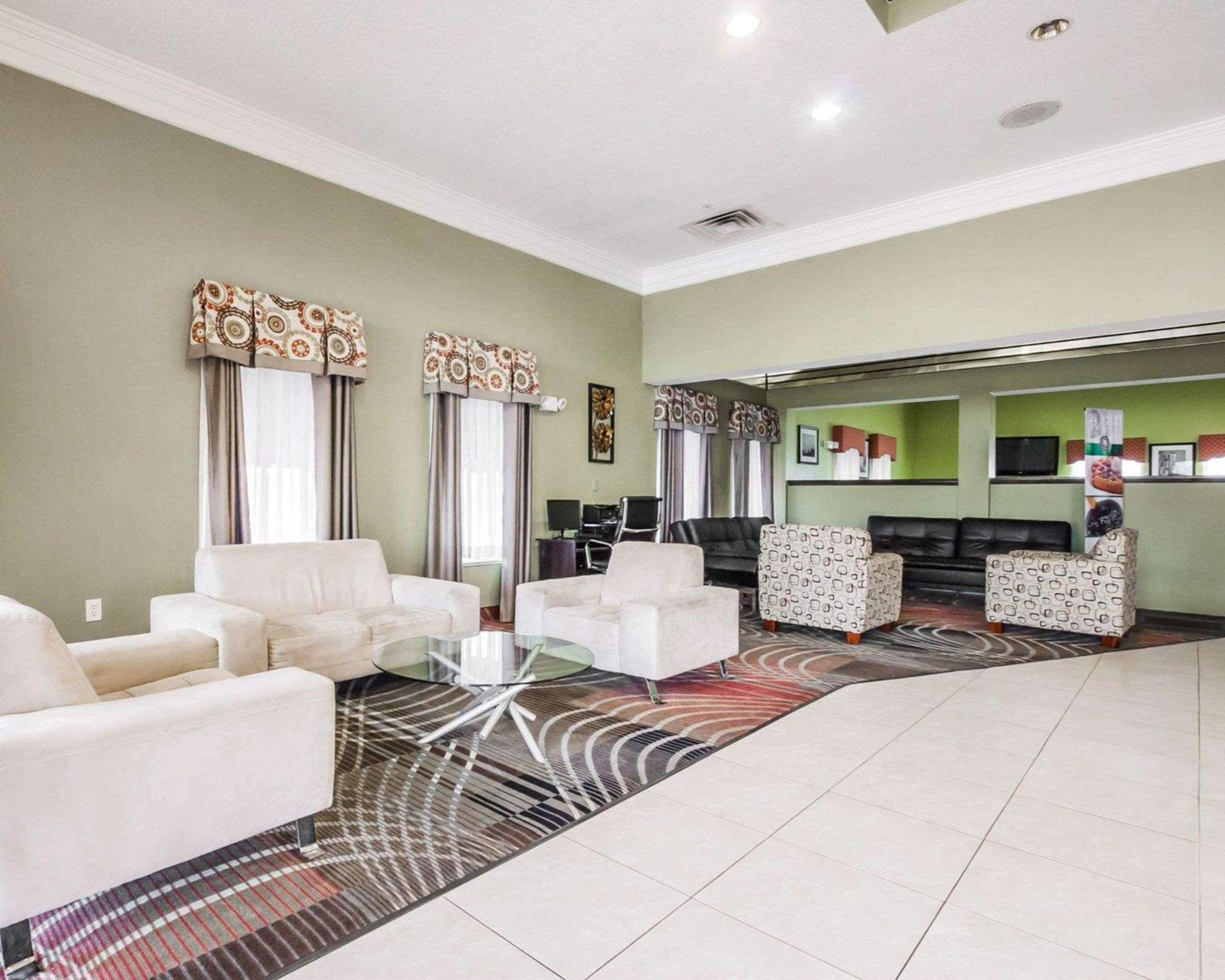 Quality Suites Memphis/ Wolfchase Galleria Exteriör bild